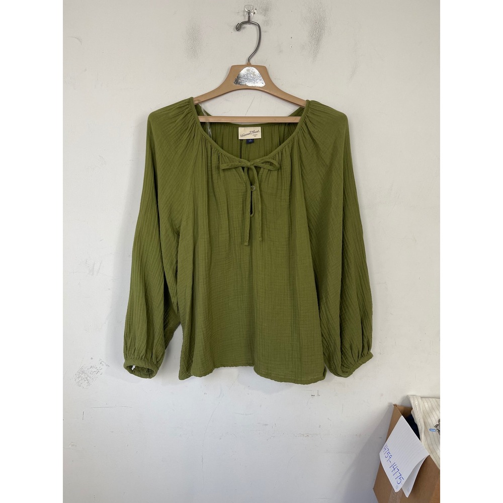 Universal Thread Womens Small Olive Green Gauze Peasant Blouse Long Sleeve Top